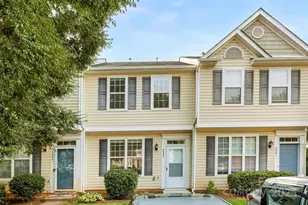 5557 Seths Dr, Charlotte, NC 28269 - Photo 1