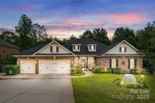 244 Mills Plantation Cir, Troutman, NC 28166 - Photo 1