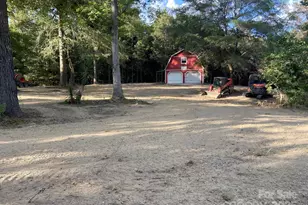 4817 Blade Run Rd, Edgemoor, SC 29712 - Photo 1