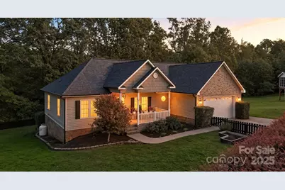 2532 Whistler Court, Newton, NC 28658 - Photo 1