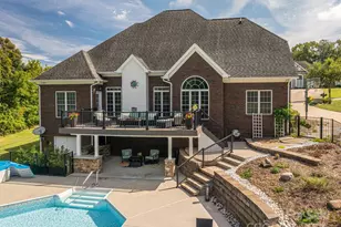 1128 Mayfield Cir NW, Conover, NC 28613 - Photo 1