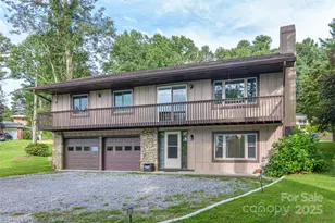 1425 Hebron Rd, Hendersonville, NC 28739 - Photo 1