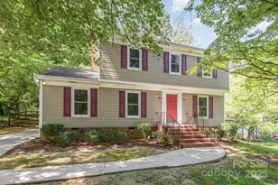 3031 Heathcroft Ct, Charlotte, NC 28269 - Photo 1