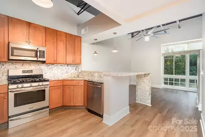 3920 Sharon Road #215, Charlotte, NC 28211 - Photo 1