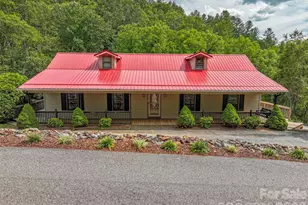 300 Dogwood Ln, Burnsville, NC 28714 - Photo 1