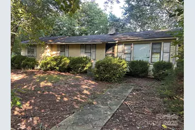 3201 Mason Drive, Charlotte, NC 28269 - Photo 1