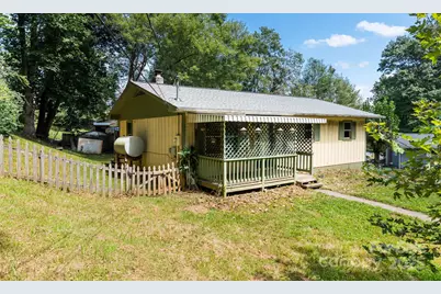 106 Culpepper Drive, Waynesville, NC 28786 - Photo 1