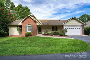 321 Mountain Valley Dr, Hendersonville, NC 28739 - Photo 1