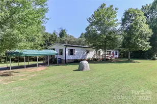 175 Larue Cir, Statesville, NC 28625 - Photo 1