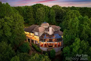 10310 Wildlife Rd, Charlotte, NC 28278 - Photo 1