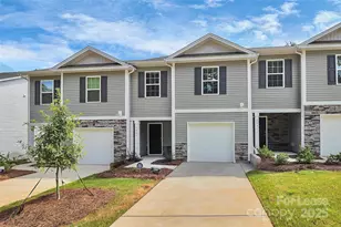 2927 Penninger Cir, Charlotte, NC 28262 - Photo 1