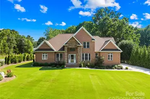 105 English Ivy Ln, Mooresville, NC 28117 - Photo 1