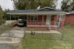 304 Johnson St, Cheraw, SC 29520 - Photo 1