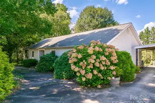 1517/1519 Rutherford Street E, Landrum, SC 29356 - Photo 1