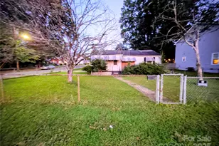 201 S Gardner Ave, Charlotte, NC 28208 - Photo 1