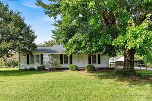 1030 Enola Rd, Morganton, NC 28655 - Photo 1