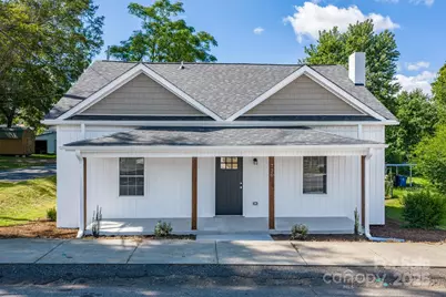 720 E Main Street, Maiden, NC 28650 - Photo 1