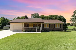 2227 Old Hickory Grove Rd, Mount Holly, NC 28120 - Photo 1