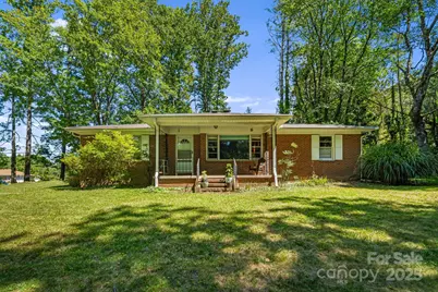 3151 Magnolia Drive, Hendersonville, NC 28792 - Photo 1