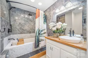 2710 Von Thuringer Ct, Charlotte, NC 28210 - Photo 1