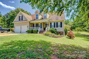 2201 Pinnacle View Dr, Kings Mountain, NC 28086 - Photo 1