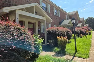 1207 Green Oaks Ln, Charlotte, NC 28205 - Photo 1