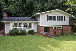 15 Belleview Rd, Waynesville, NC 28786 - Photo 1