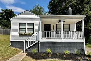 412 E Walnut Ave, Gastonia, NC 28054 - Photo 1