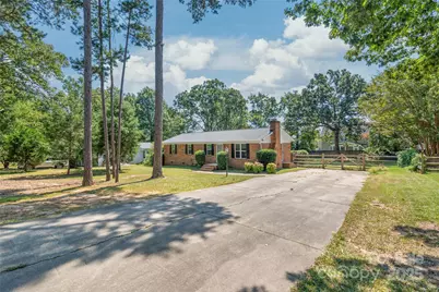15350 Catawba Circle S, Matthews, NC 28104 - Photo 1