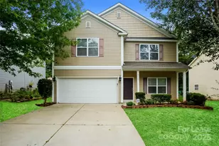 8109 Nikki Cole Dr, Charlotte, NC 28215 - Photo 1