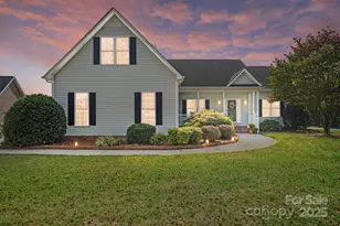 839 Meadow Dr, Oakboro, NC 28129 - Photo 1