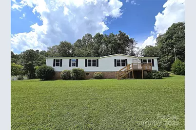 2540 Hart Hill Road, Hickory, NC 28601 - Photo 1