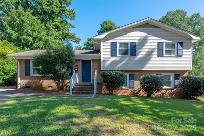 1054 White Plains Road, Charlotte, NC 28213 - Photo 1