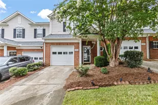 3834 Thomas Ridge Dr, Charlotte, NC 28269 - Photo 1