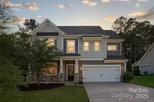 240 Falls Cove Dr, Troutman, NC 28166 - Photo 1