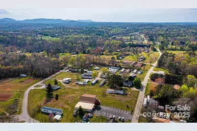 1521 Airport Rhodhiss Road, Hickory, NC 28601 - Photo 1