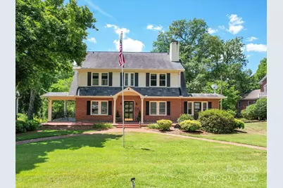 405 W Wade Street, Wadesboro, NC 28170 - Photo 1