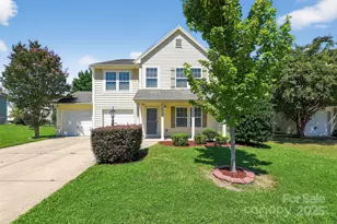 14434 Lake Crossing Dr, Charlotte, NC 28278 - Photo 1