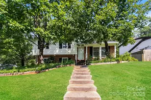 1501 Lanewood Pl, Charlotte, NC 28208 - Photo 1