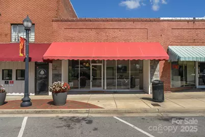 108 W Virginia Avenue, Bessemer City, NC 28016 - Photo 1