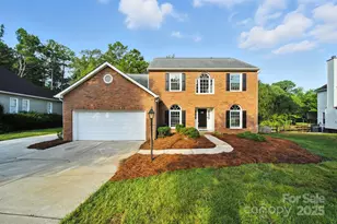 1840 Thornblade Ridge Dr, Matthews, NC 28105 - Photo 1