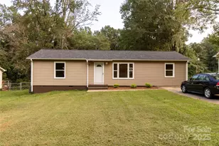 308 Springwood Dr, Gaffney, SC 29340 - Photo 1