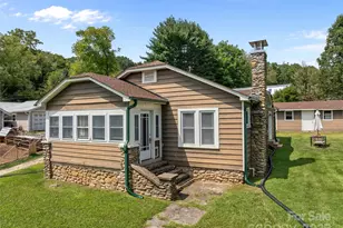 30 Abbott Moore Rd, Clyde, NC 28721 - Photo 1