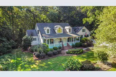 4008 Pinecrest Drive NE, Hickory, NC 28601 - Photo 1