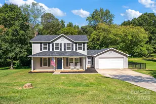 100 Interlaken Pl, Huntersville, NC 28078 - Photo 1