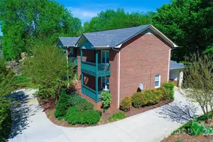 404 E Concord St, Morganton, NC 28655 - Photo 1