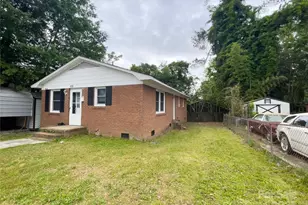 102 Wilson St, Clover, SC 29710 - Photo 1