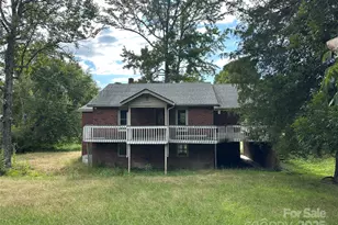 209 S Main St, Salisbury, NC 28146 - Photo 1