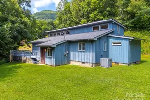 1040 Kitchens Branch Rd, Sylva, NC 28779 - Photo 1