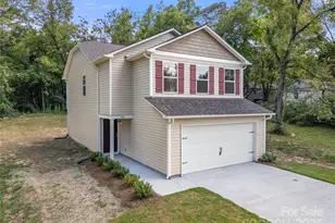 703 E Dunlap St, Lancaster, SC 29720 - Photo 1